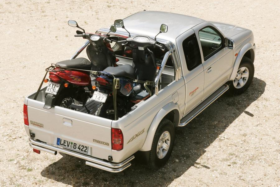  Mazda B2500 2004 года  (фото 66 из 81)